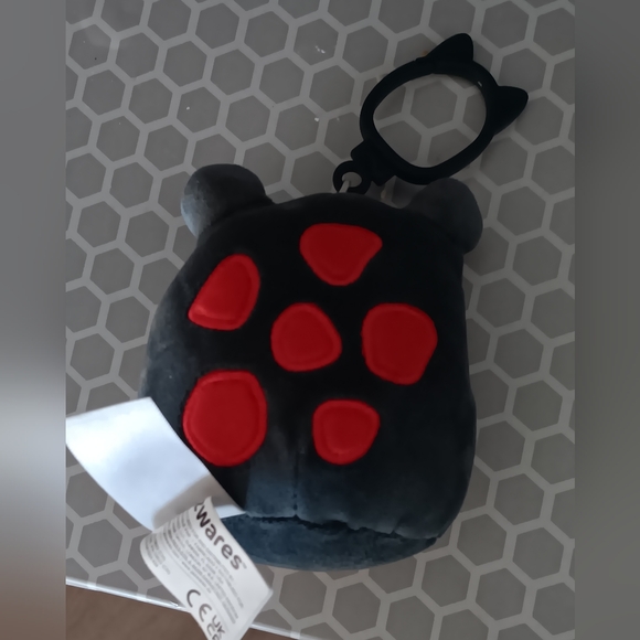 Squishmallows Jameel The Frog Clip On Keychain - Picture 4 of 4